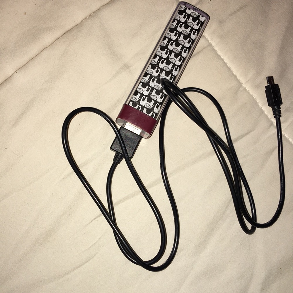 Black white and purple elephant portable charger